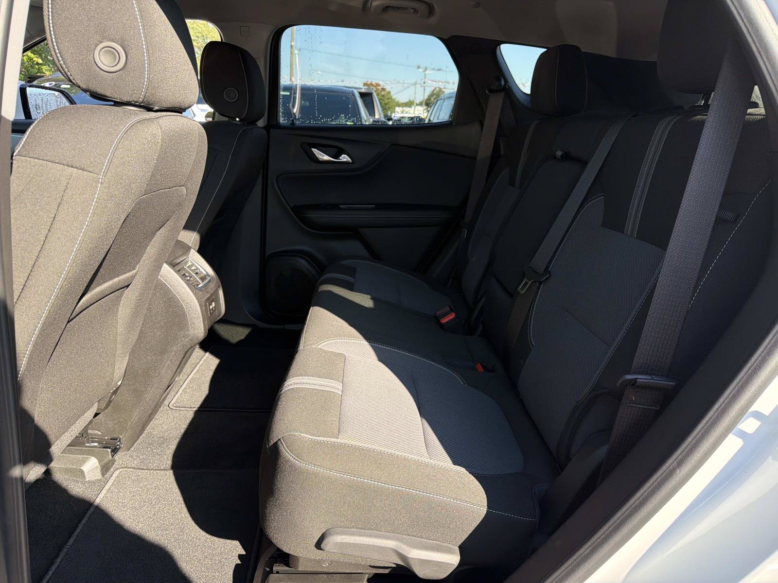 Used 2025 Chevrolet Blazer LT w/ Driver Confidence Package FWD image 20