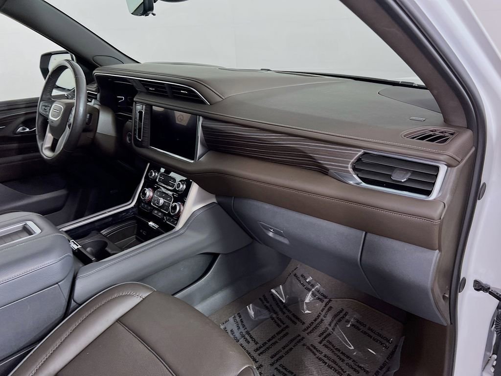 Certified 2024 GMC Yukon Denali w/ Denali Reserve Package image 32