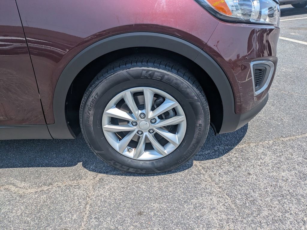 Used 2016 Kia Sorento LX FWD image 11