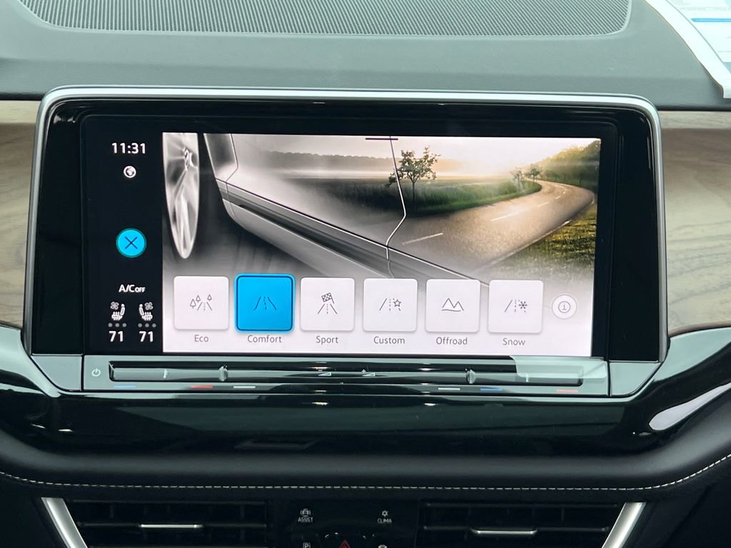 New 2026 Volkswagen Atlas SE image 20