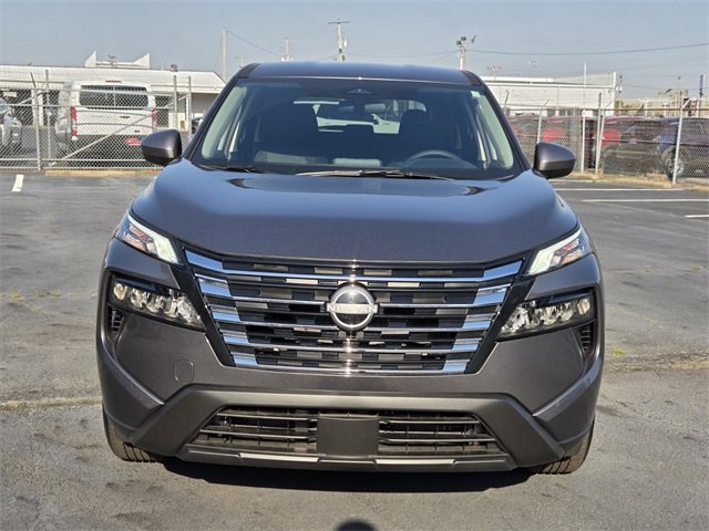 Certified 2025 Nissan Rogue SV image 13