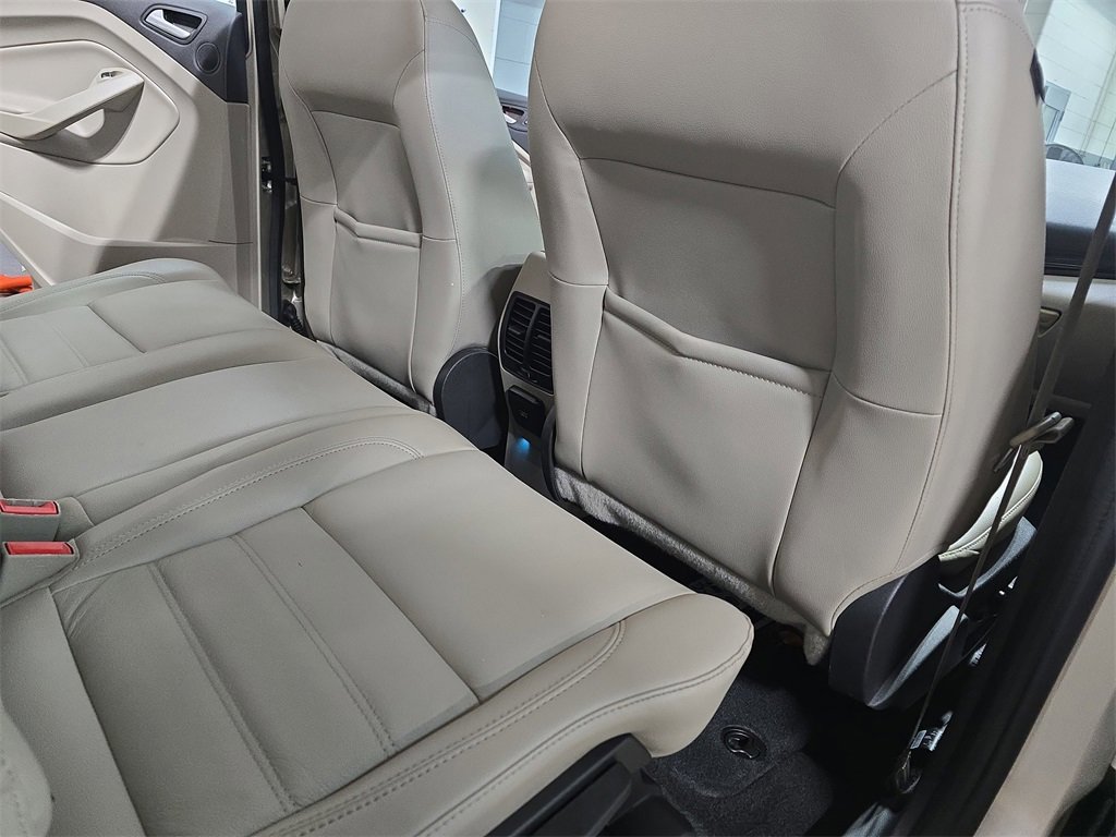 Used 2017 Ford C-MAX Titanium w/ Equipment Group 301A image 8