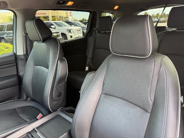 Used 2023 Honda Odyssey Elite image 15