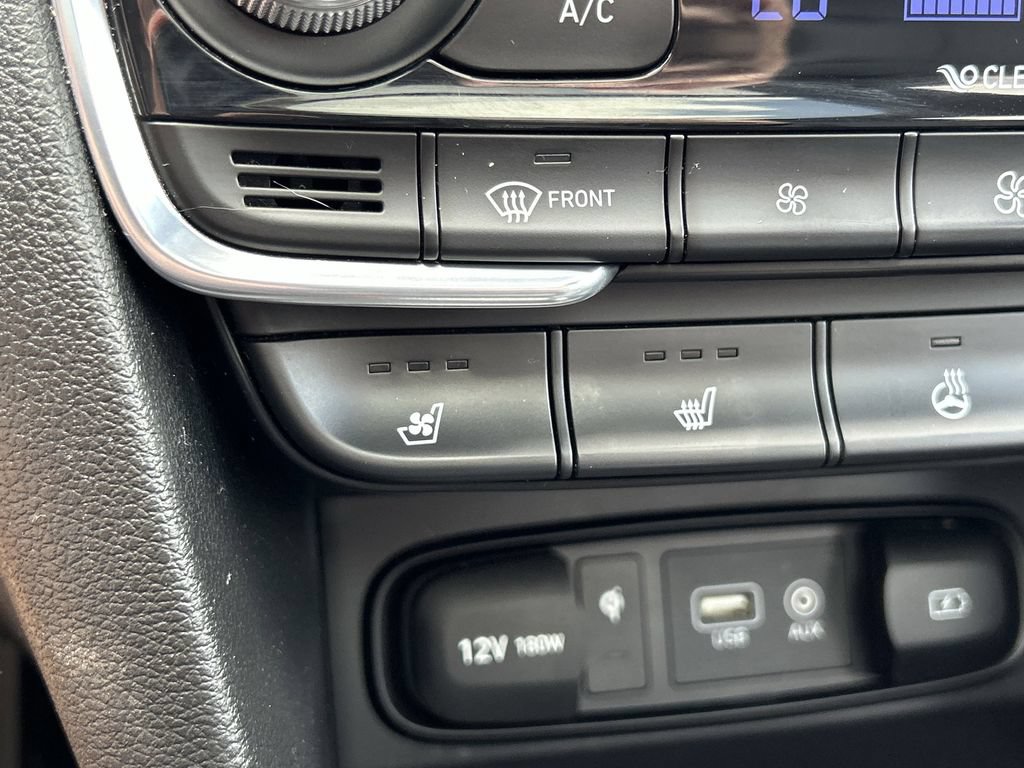 Used 2019 Hyundai Santa Fe FWD image 31