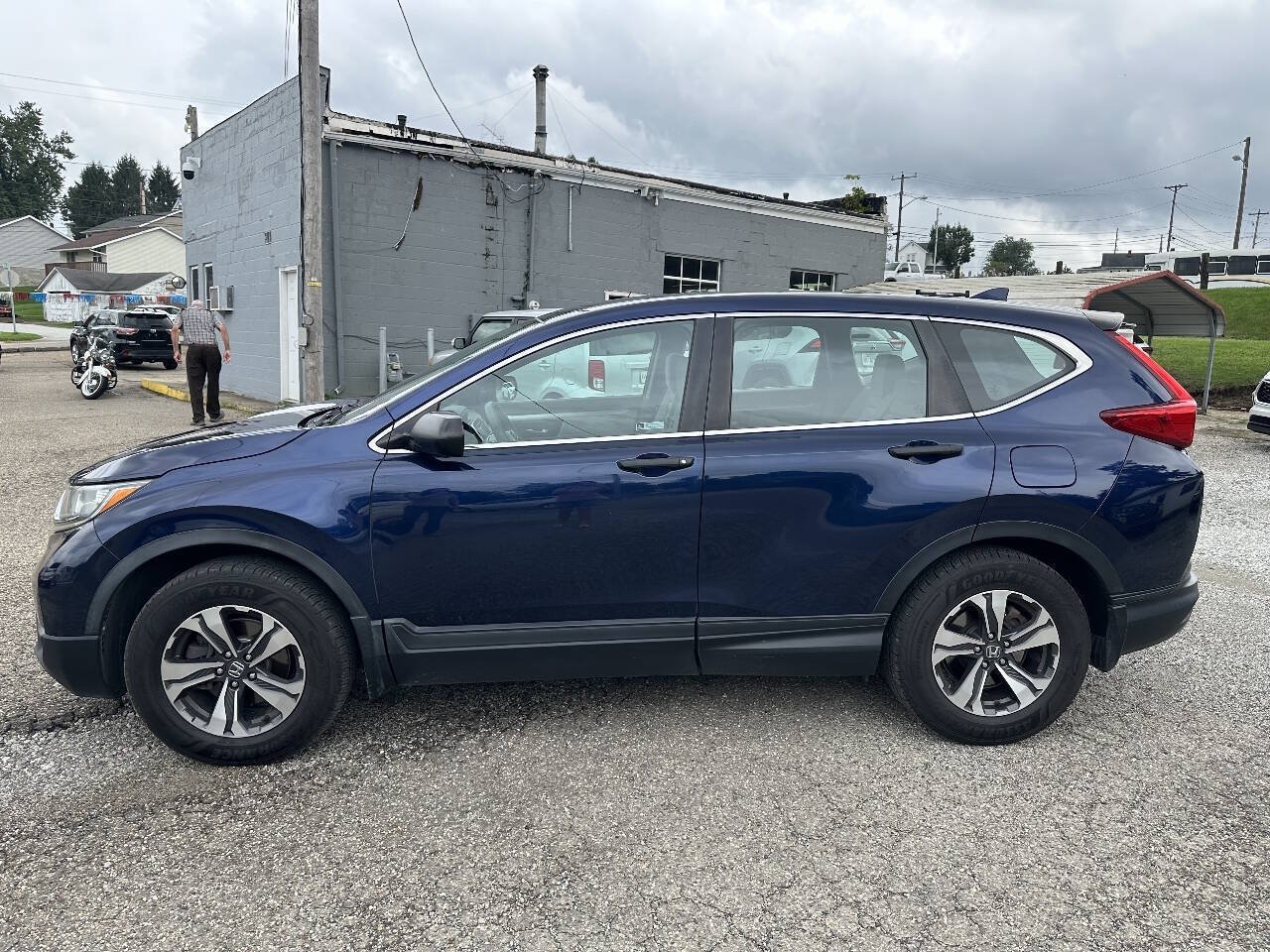 Used 2018 Honda CR-V LX image 8