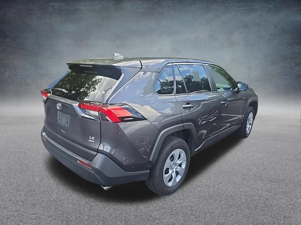 Used 2025 Toyota RAV4 LE AWD/4WD image 9