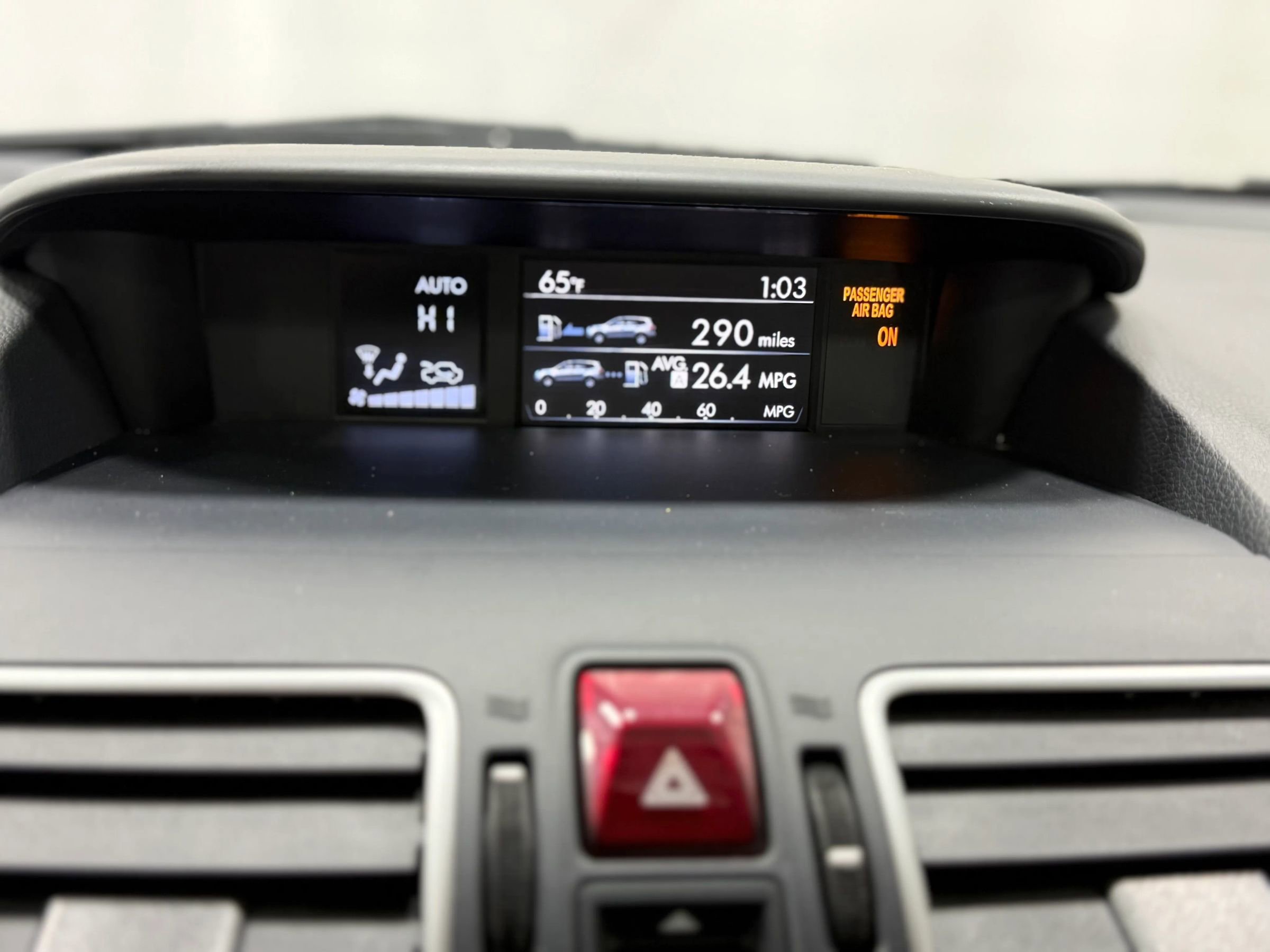 Used 2017 Subaru Forester 2.5i Premium image 19