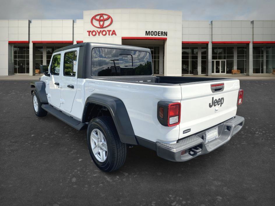 Used 2023 Jeep Gladiator Sport AWD/4WD image 6