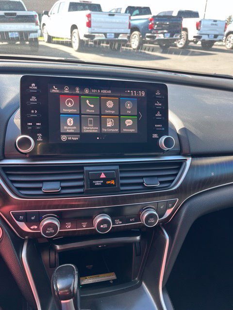 Used 2018 Honda Accord Touring image 41