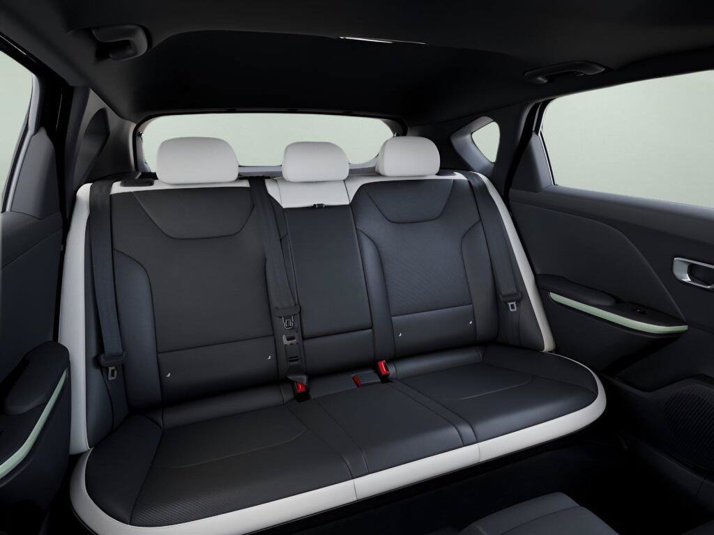 New 2026 Kia K4 GT-Line Turbo FWD image 11