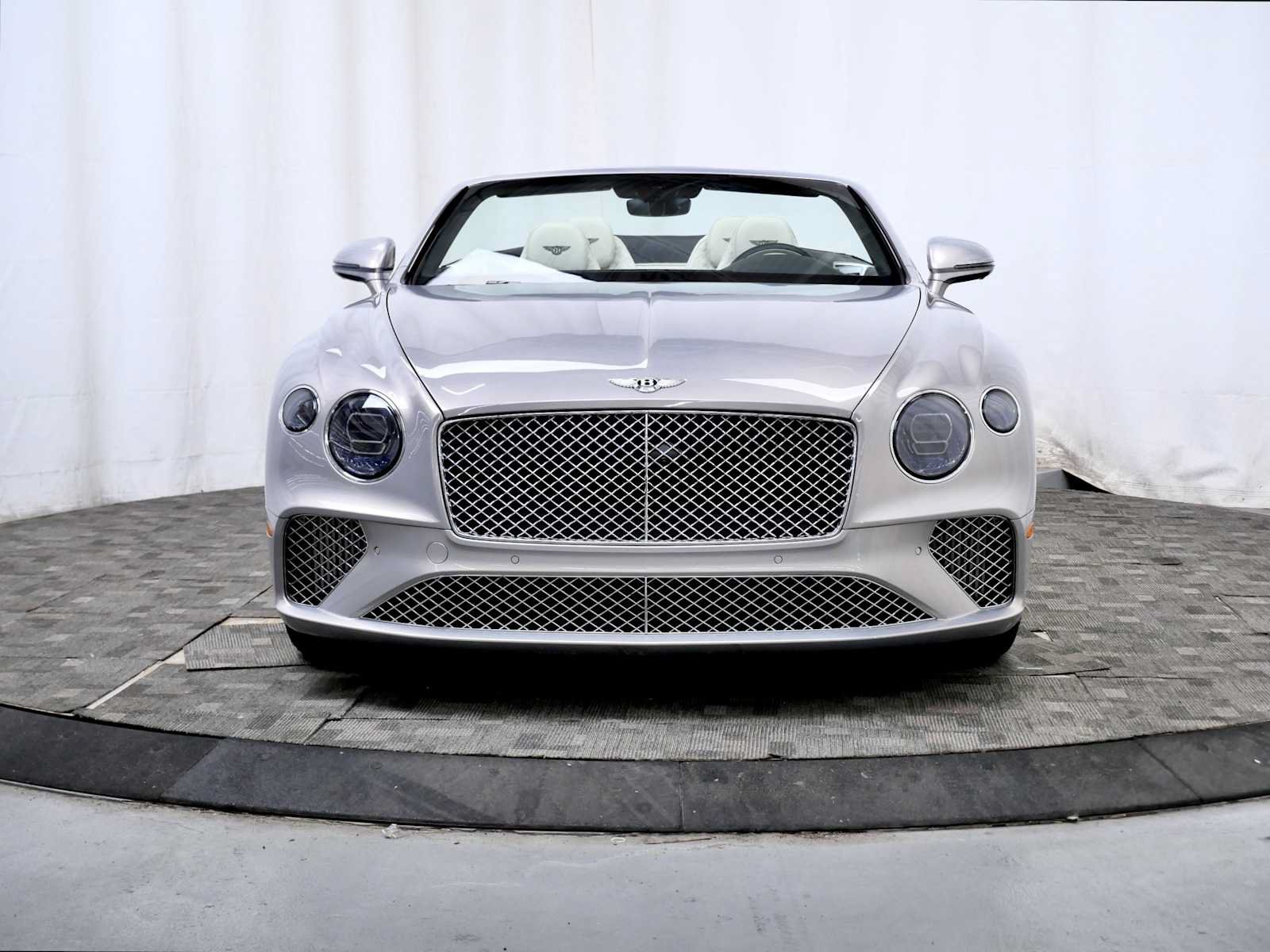 Used 2022 Bentley Continental GT AWD/4WD image 11