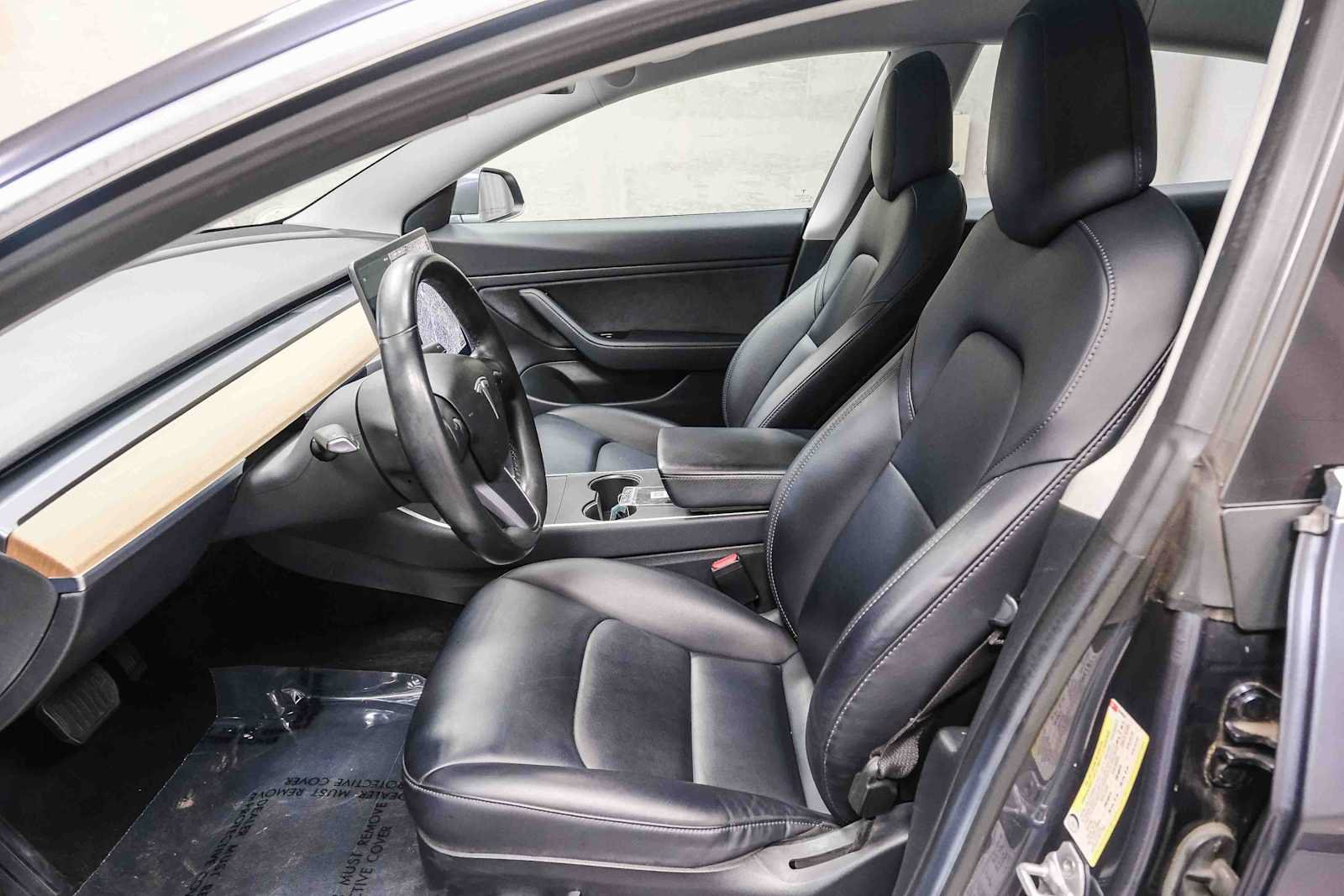 Used 2018 Tesla Model 3 Long Range RWD image 22