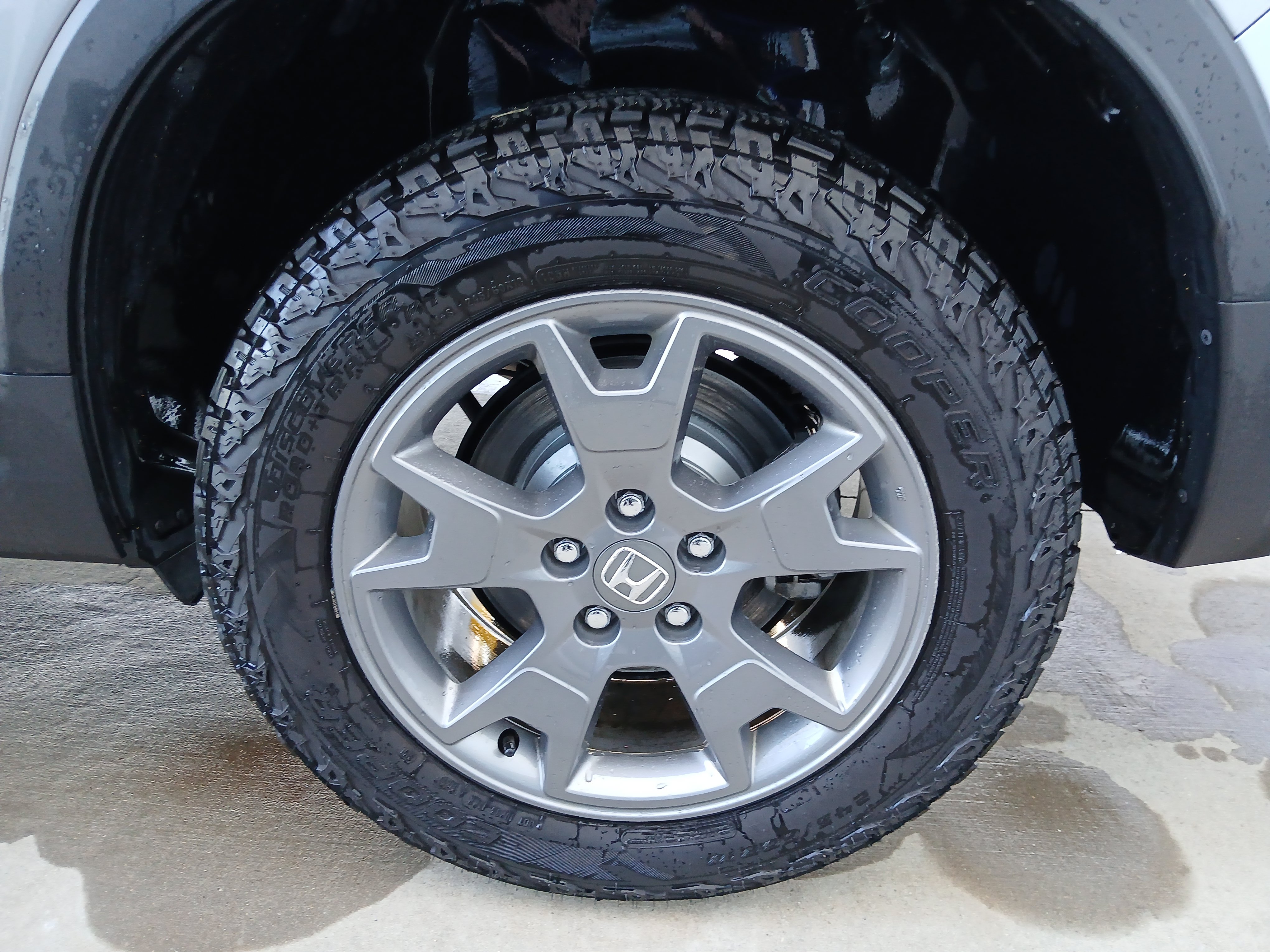 Used 2025 Honda Passport TrailSport image 19
