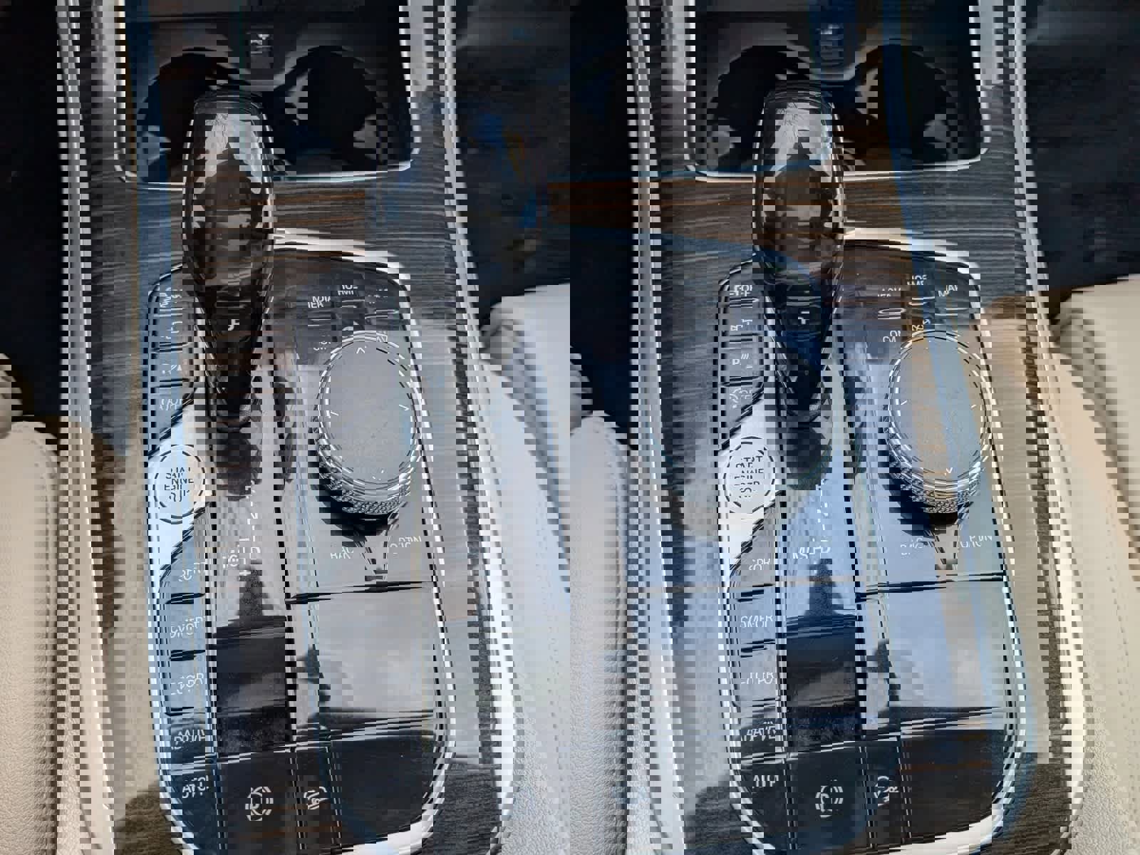 Used 2020 BMW X5 xDrive40i w/ Convenience Package image 24