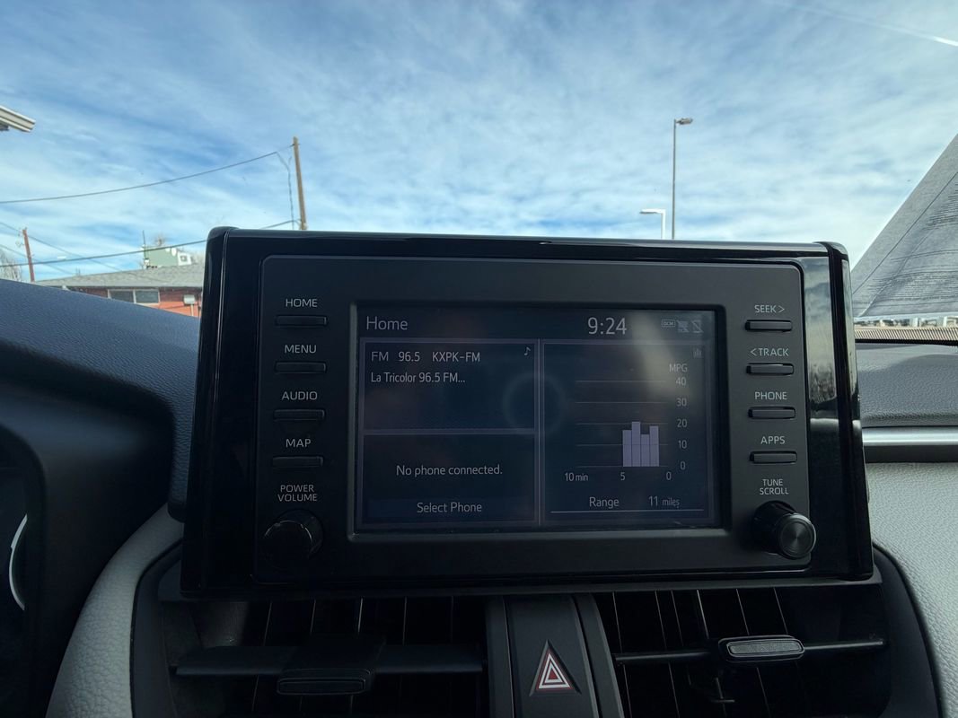 Used 2019 Toyota RAV4 XLE image 28