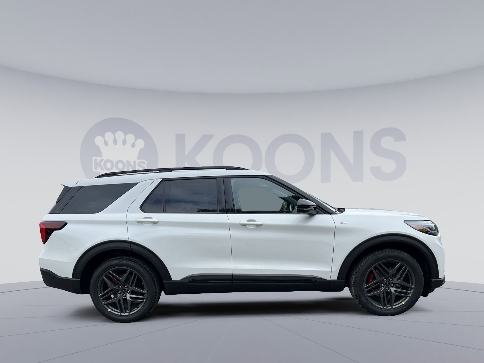New 2026 Ford Explorer ST-Line w/ ST-Line Street Pack image 8