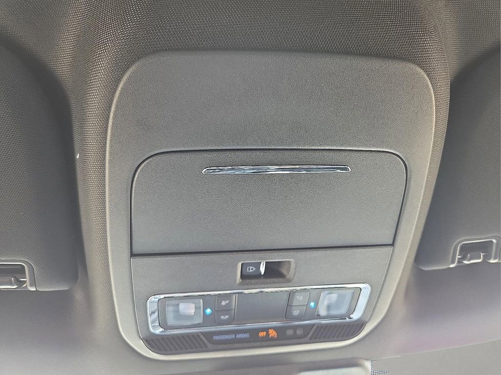 New 2025 Ford F150 Lariat w/ Equipment Group 501A Mid image 17