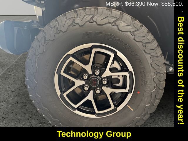 New 2025 Jeep Wrangler Unlimited Rubicon w/ Technology Group image 5