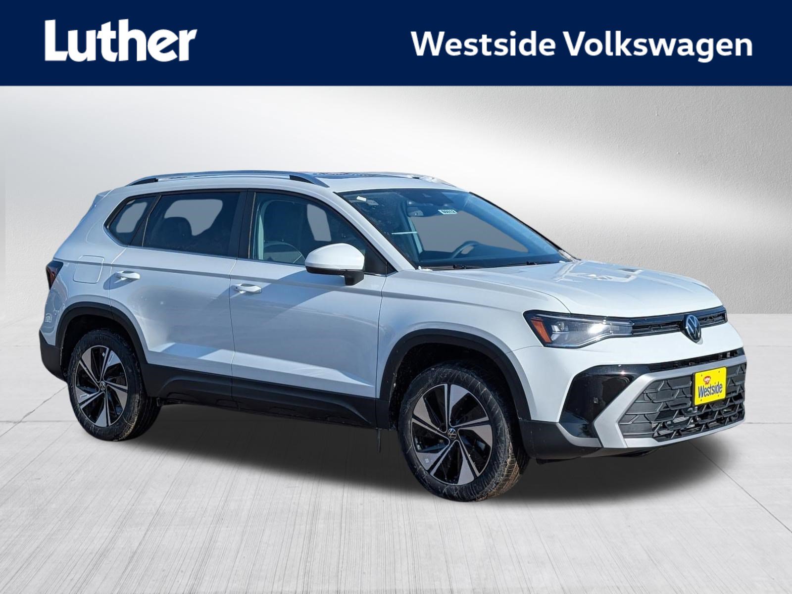 New 2026 Volkswagen Taos SE AWD/4WD image 1
