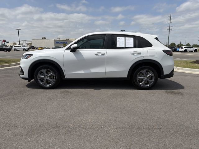 Used 2026 Honda HR-V LX image 2
