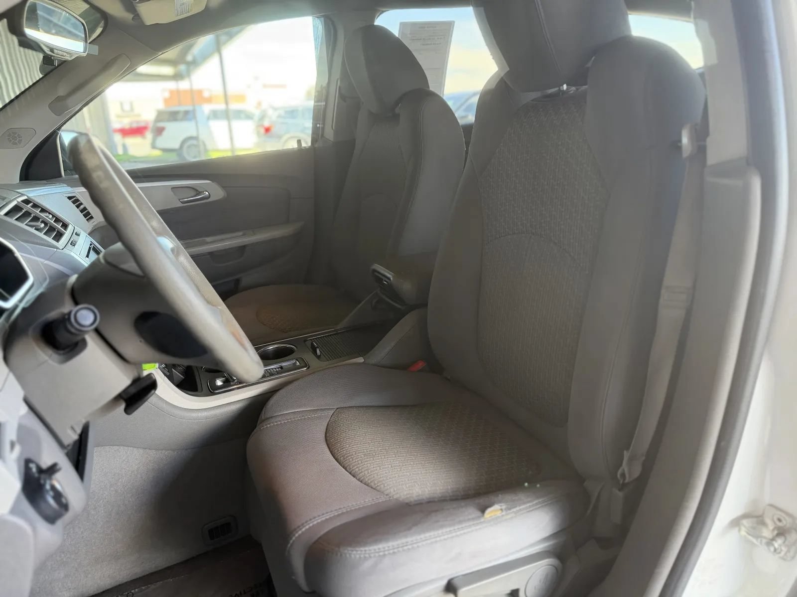 Used 2011 Chevrolet Traverse LS AWD/4WD image 14