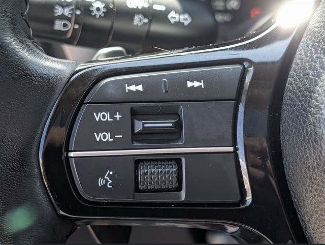 Used 2023 Honda Pilot Elite image 23