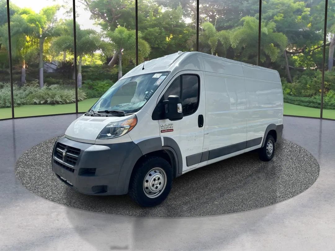 Used 2018 RAM ProMaster 2500 FWD image 1