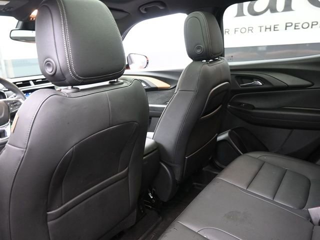 Used 2023 Chevrolet TrailBlazer ACTIV w/ Sun and Liftgate Package image 23