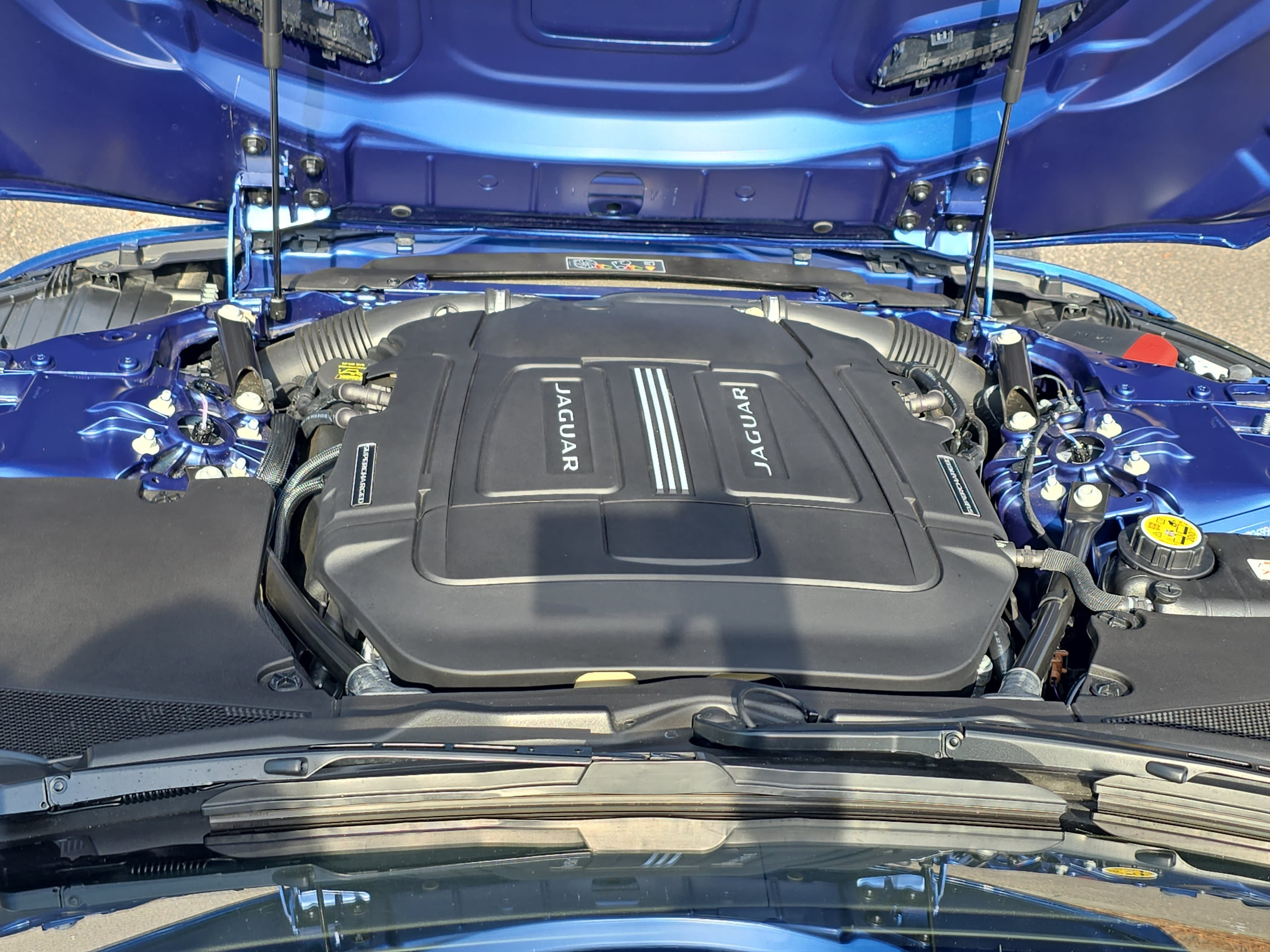 Certified 2023 Jaguar F-TYPE Convertible RWD image 26