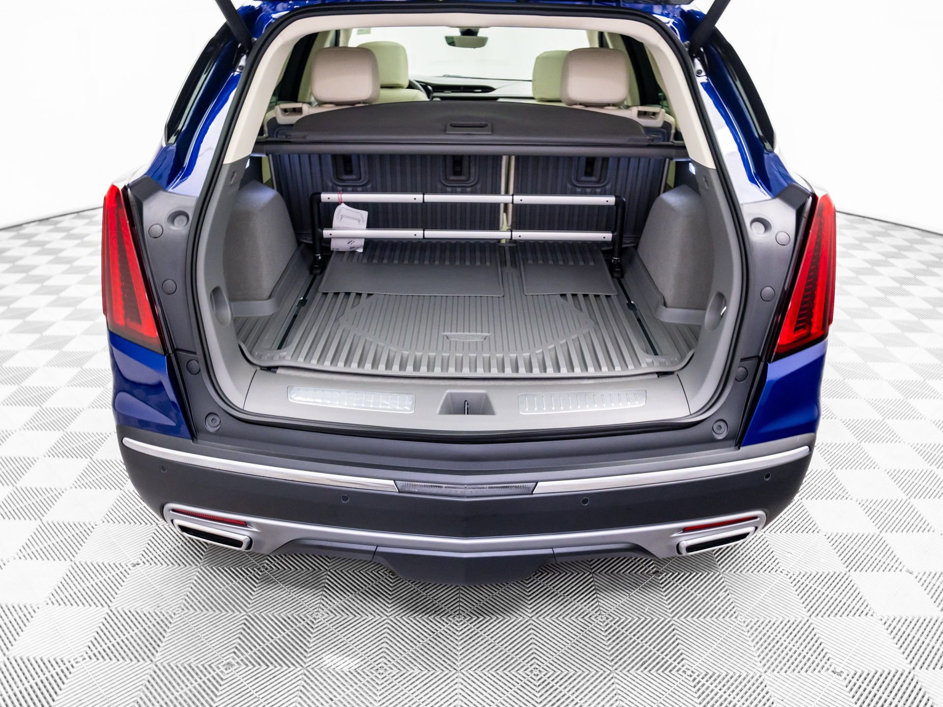 New 2026 Cadillac XT5 Premium Luxury w/ Driver Assist Package image 32