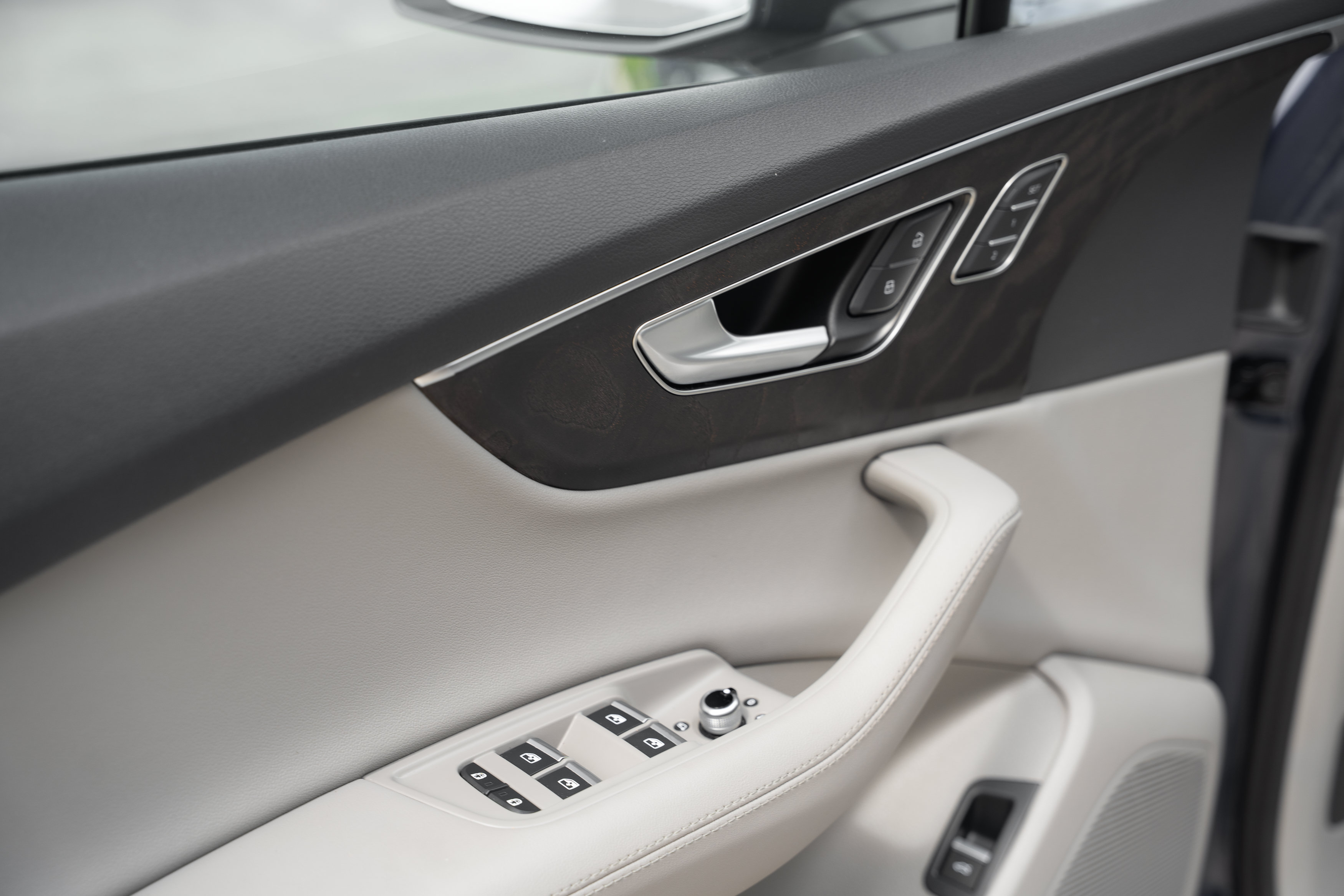 Certified 2024 Audi Q7 2.0T Premium Plus AWD/4WD image 19