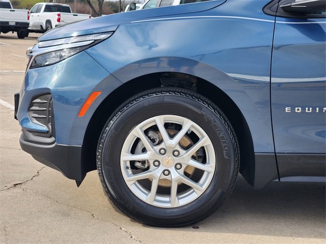 Used 2024 Chevrolet Equinox LS w/ LS Convenience Package image 8