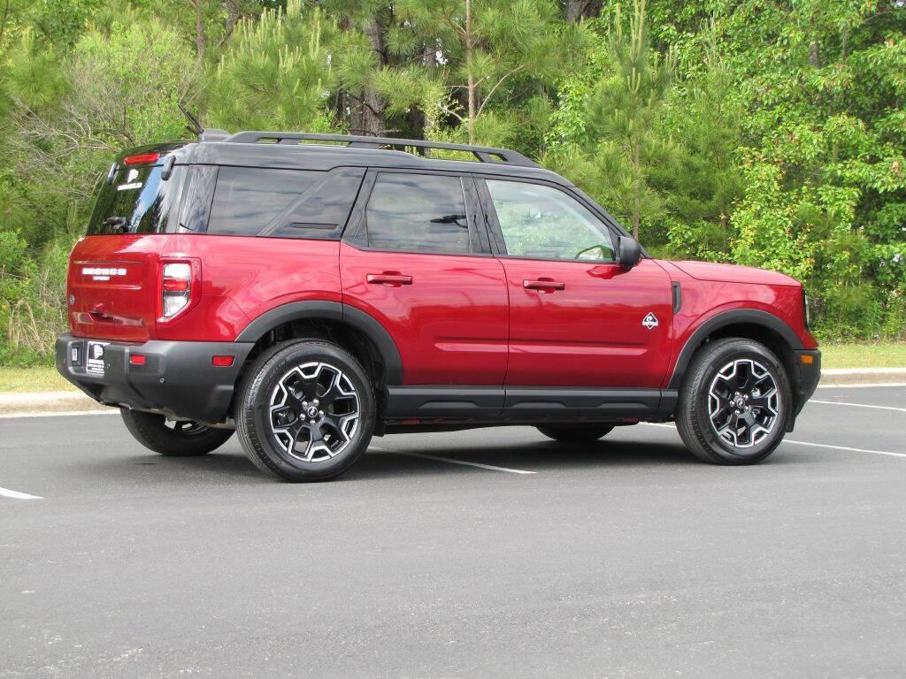 Used 2025 Ford Bronco Sport Outer Banks w/ Outer Banks Tech Package+ AWD/4WD image 8
