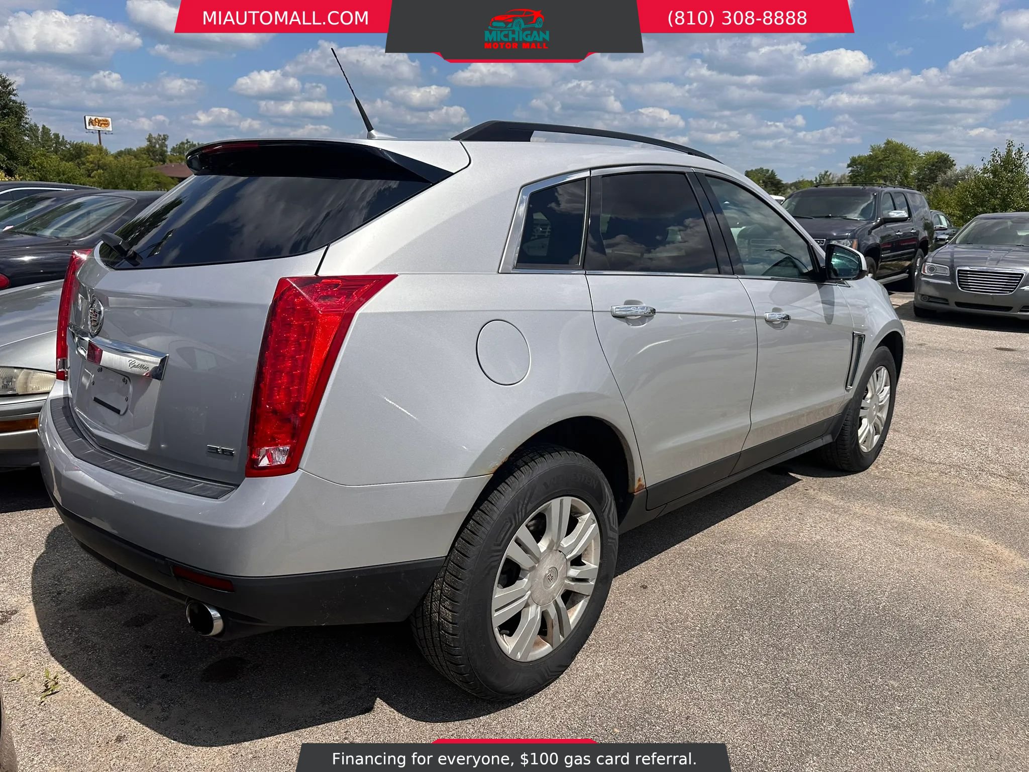Used 2013 Cadillac SRX FWD image 6