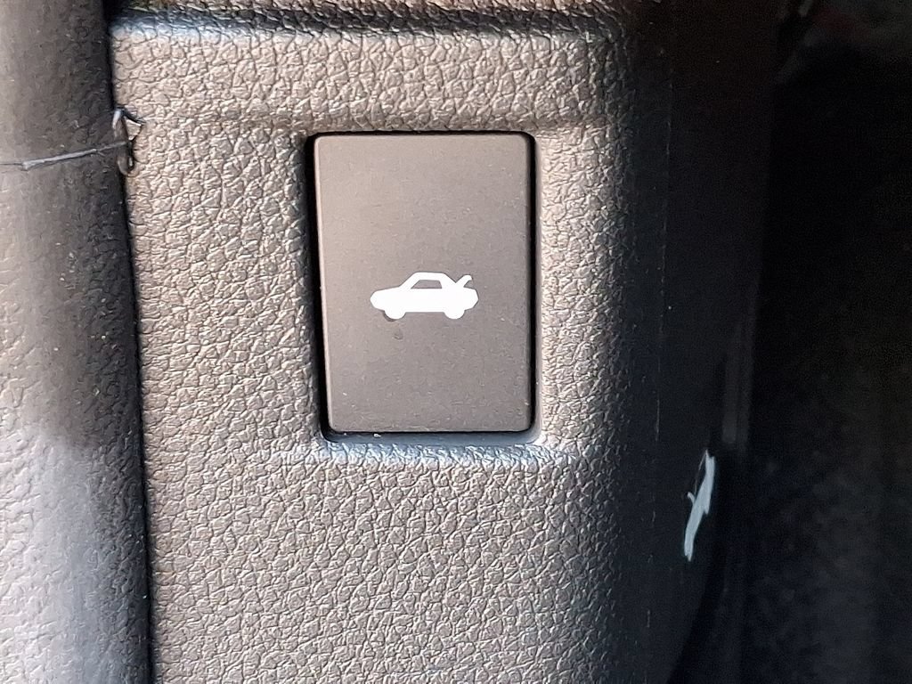 Used 2024 Honda Accord EX image 26