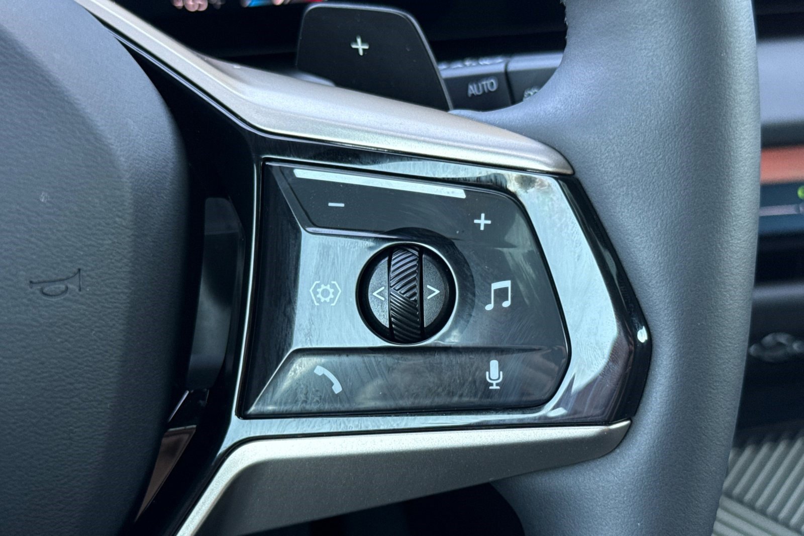 Used 2025 BMW X3 xDrive30i image 30