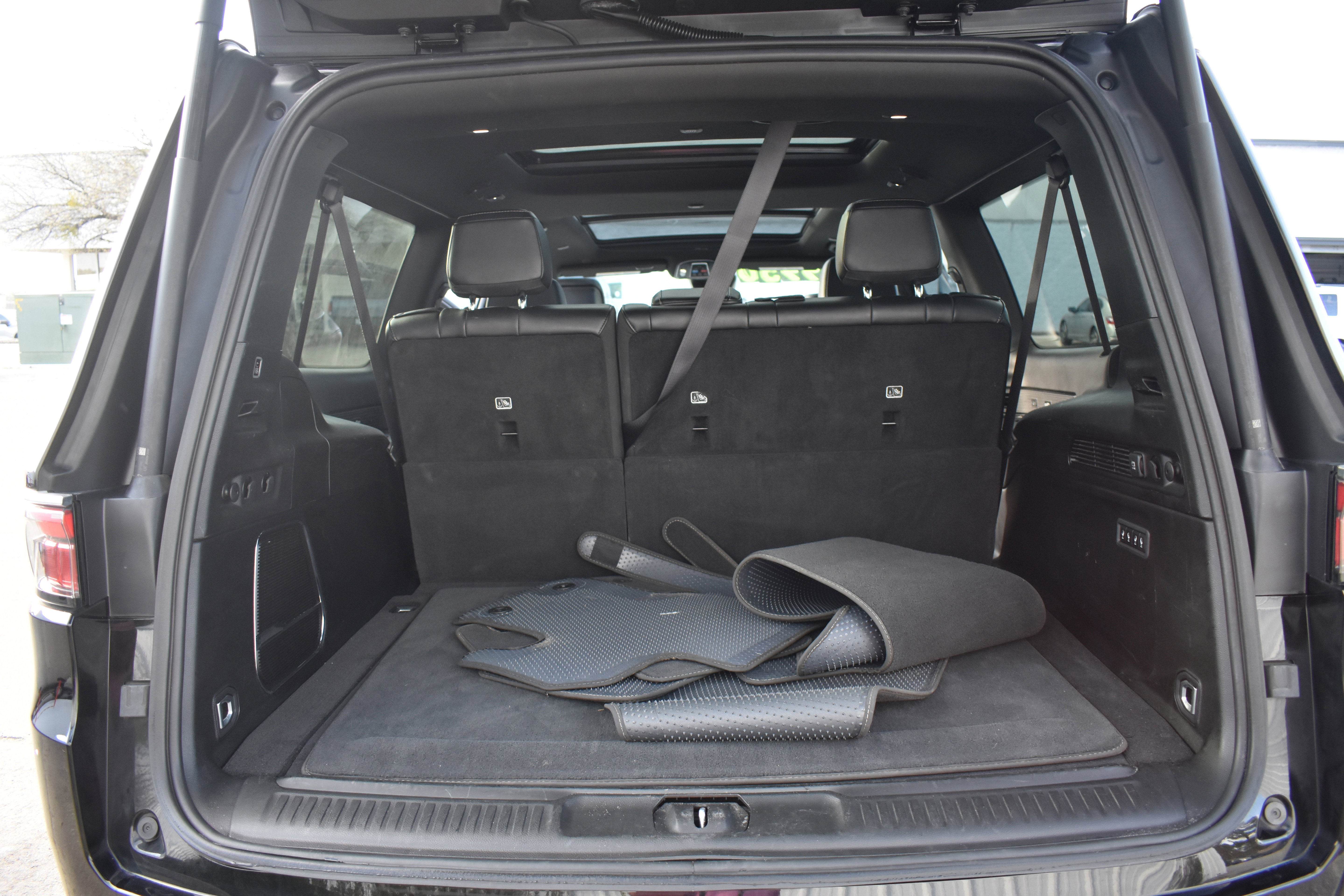 Used 2024 Jeep Wagoneer L Series II w/ Premium Group I image 38