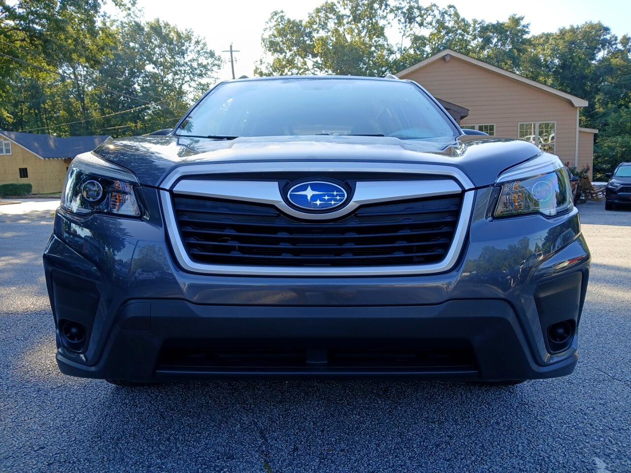 Used 2021 Subaru Forester Premium image 3