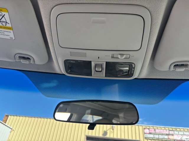 Used 2010 Subaru Forester 2.5X Premium image 16