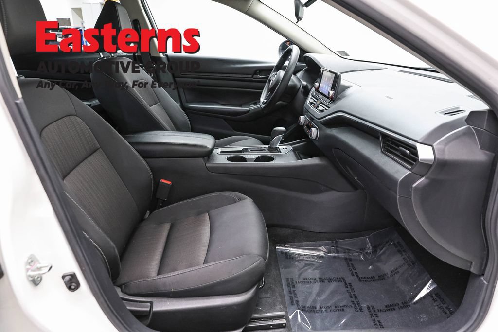 Used 2024 Nissan Altima 2.5 S FWD image 23
