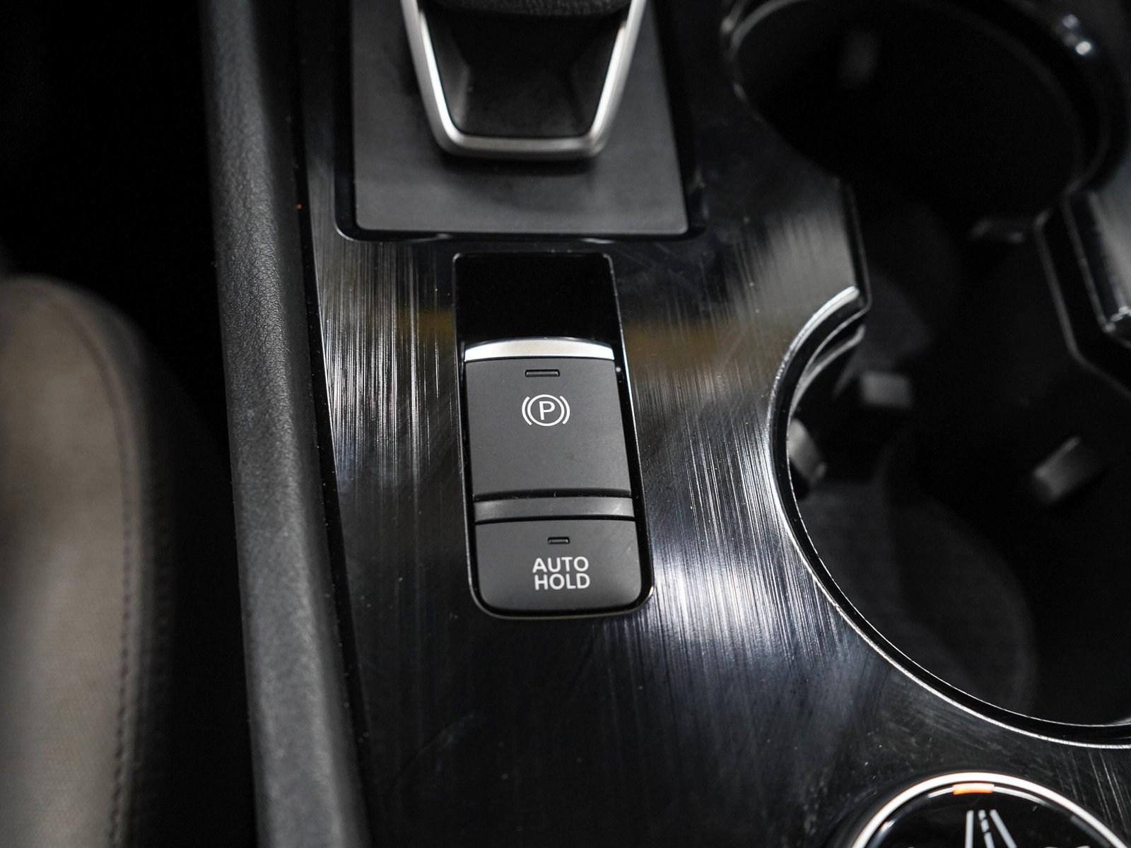 Used 2023 Nissan Rogue SV AWD/4WD image 23