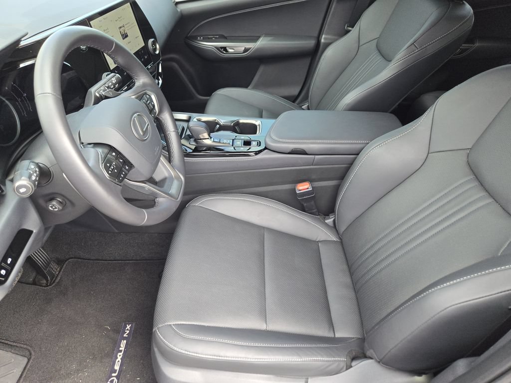 Used 2025 Lexus NX 250 FWD w/ Accessory Package (K3) image 13