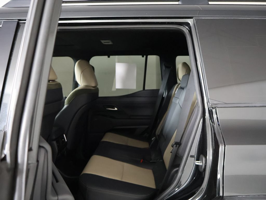 Used 2024 Lexus GX 550 AWD/4WD image 33