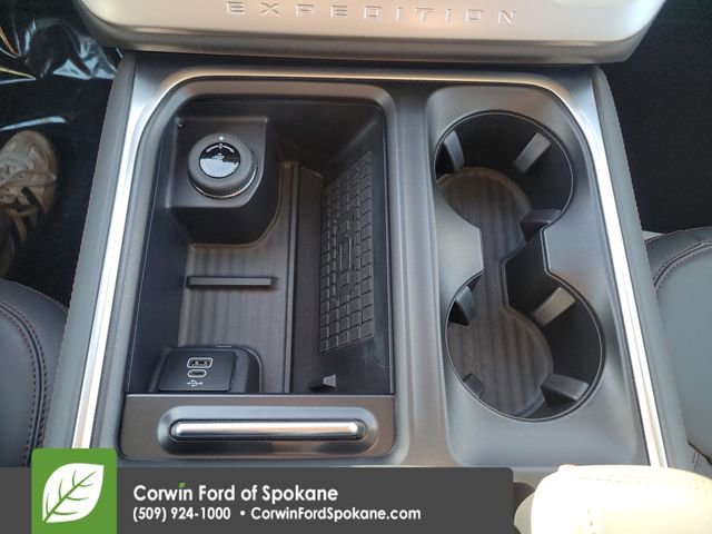 Certified 2025 Ford Expedition Max Active image 41