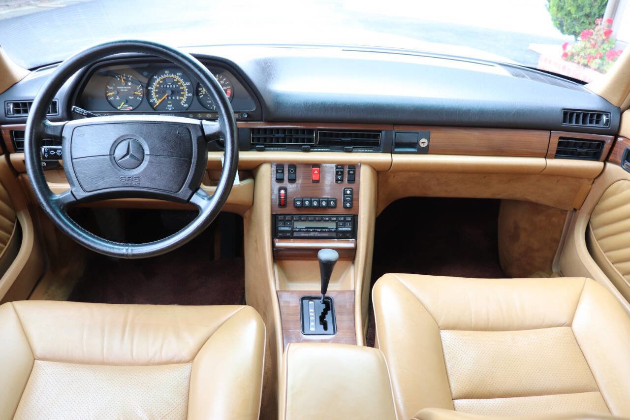 Used 1989 Mercedes-Benz 300 SE image 17