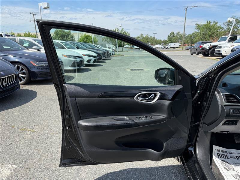 Used 2018 Nissan Sentra SL w/ Protection Package FWD image 16