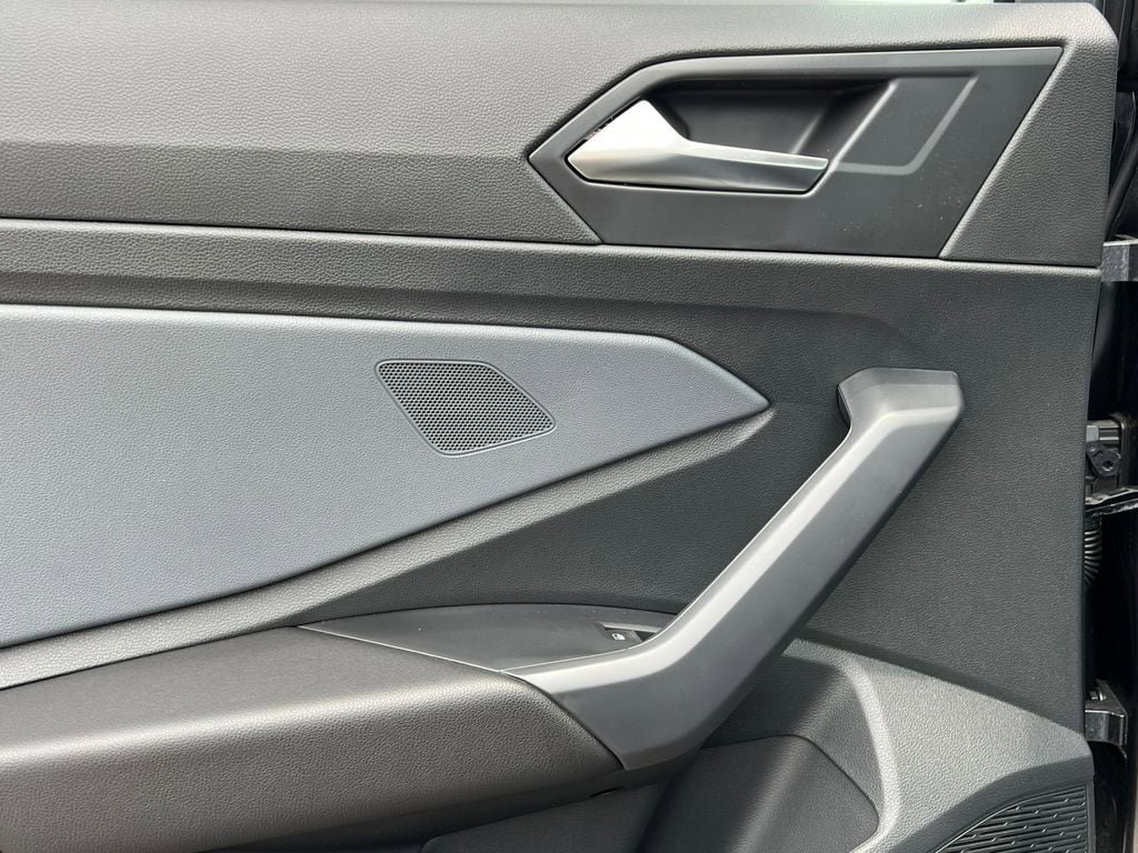 New 2026 Volkswagen Jetta SE FWD image 34