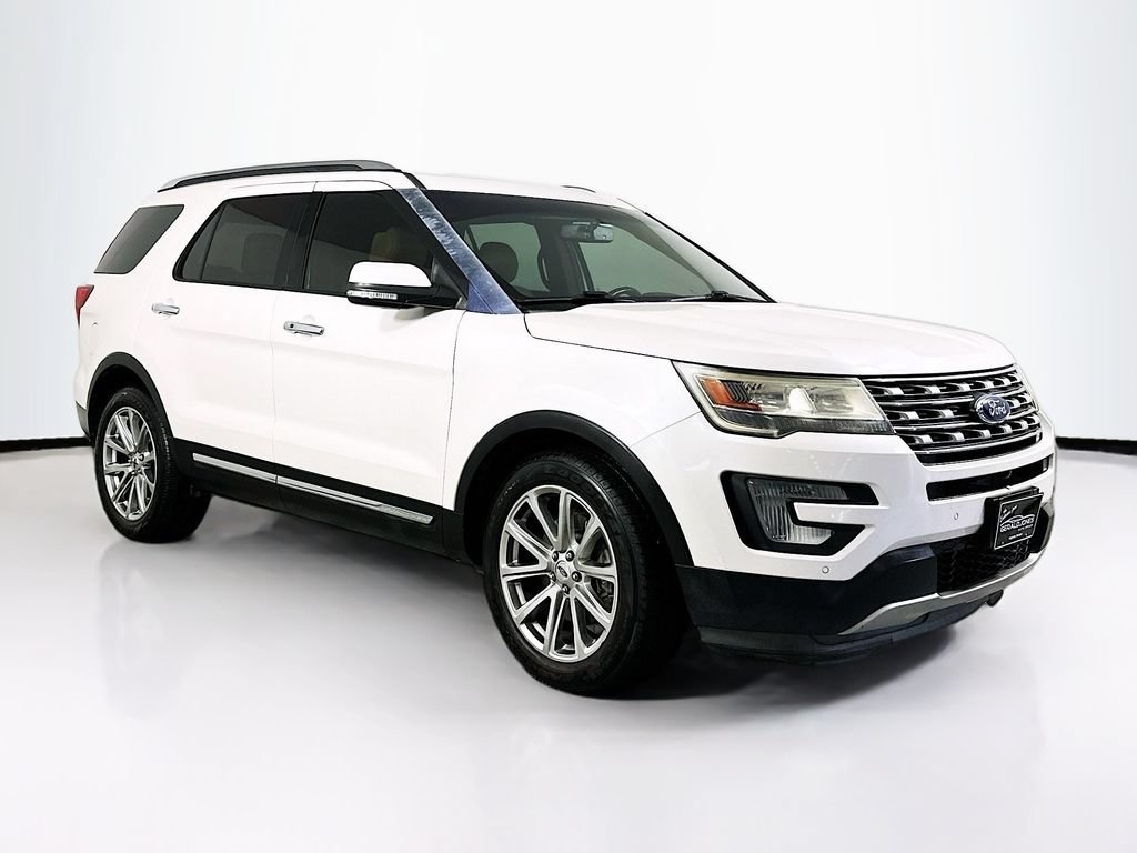Used 2017 Ford Explorer Limited FWD image 2