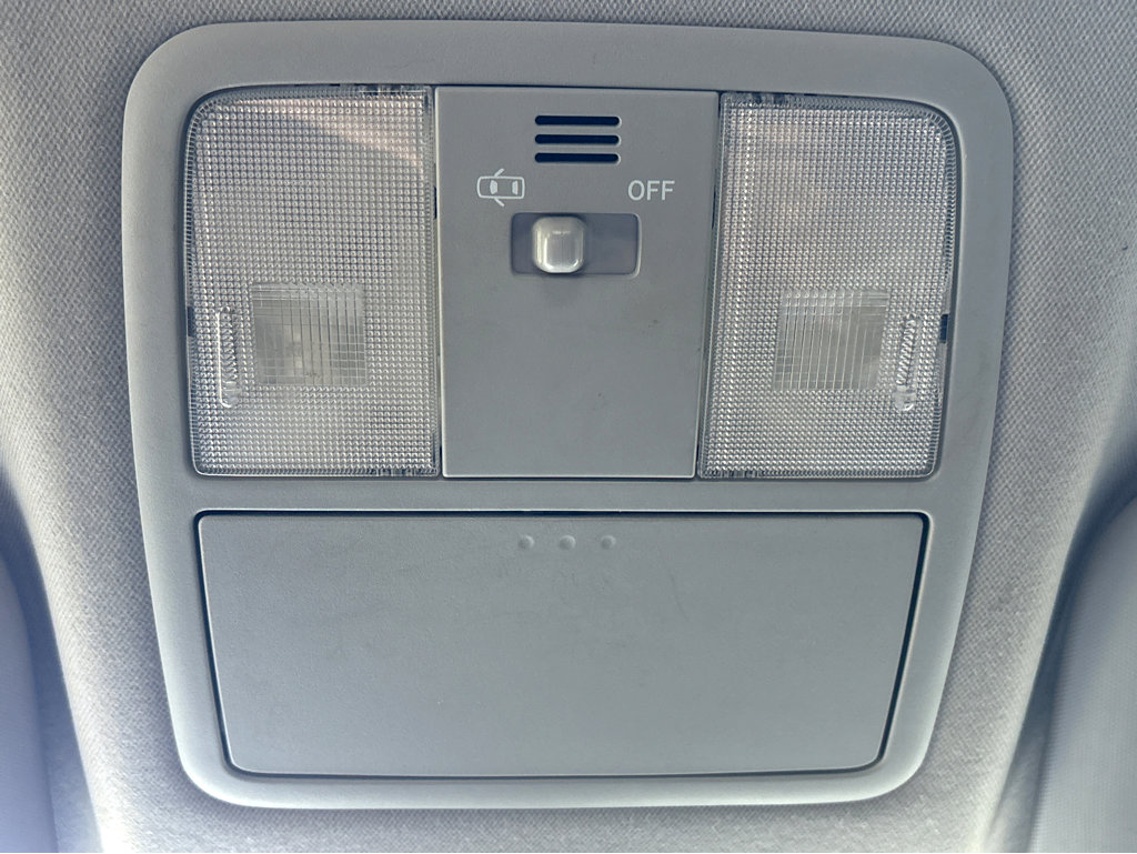 Used 2017 Toyota Corolla iM FWD image 25