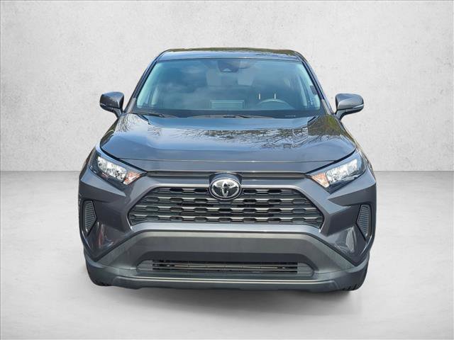 Used 2022 Toyota RAV4 LE image 2